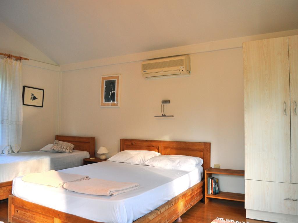 Hobbit Evi Hotell Çıralı Rom bilde